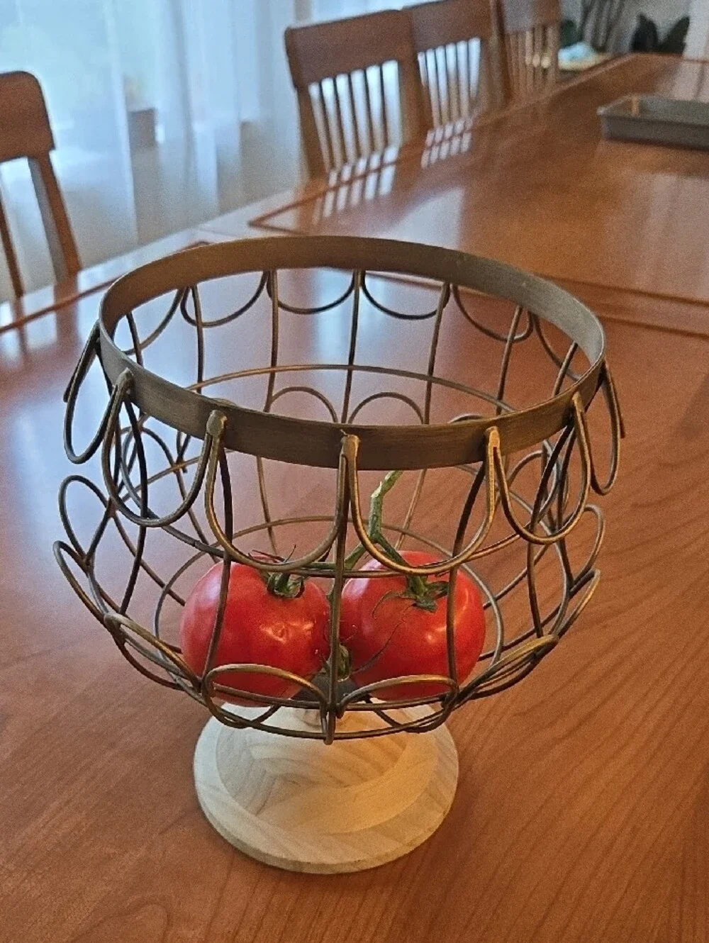 Decorative Gold Wire Fruit Bowl with Wooden Base